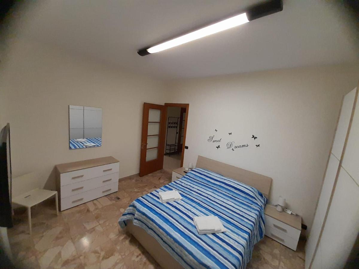 Vercelli Centro Luaran gambar